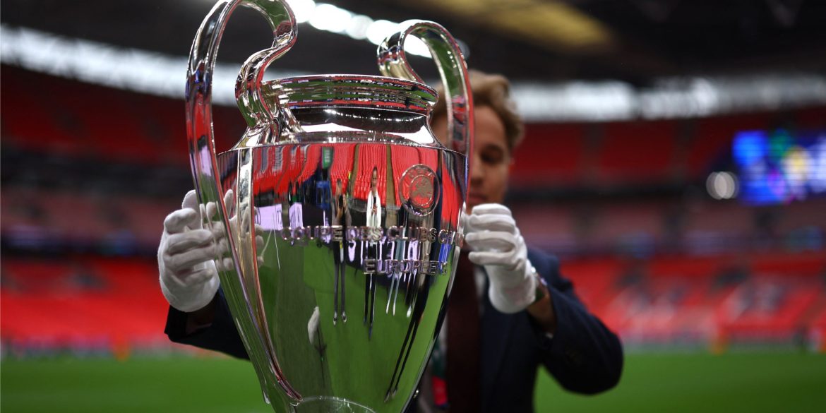 Free transfer: 290-goal Champions League striker now open to Rangers move