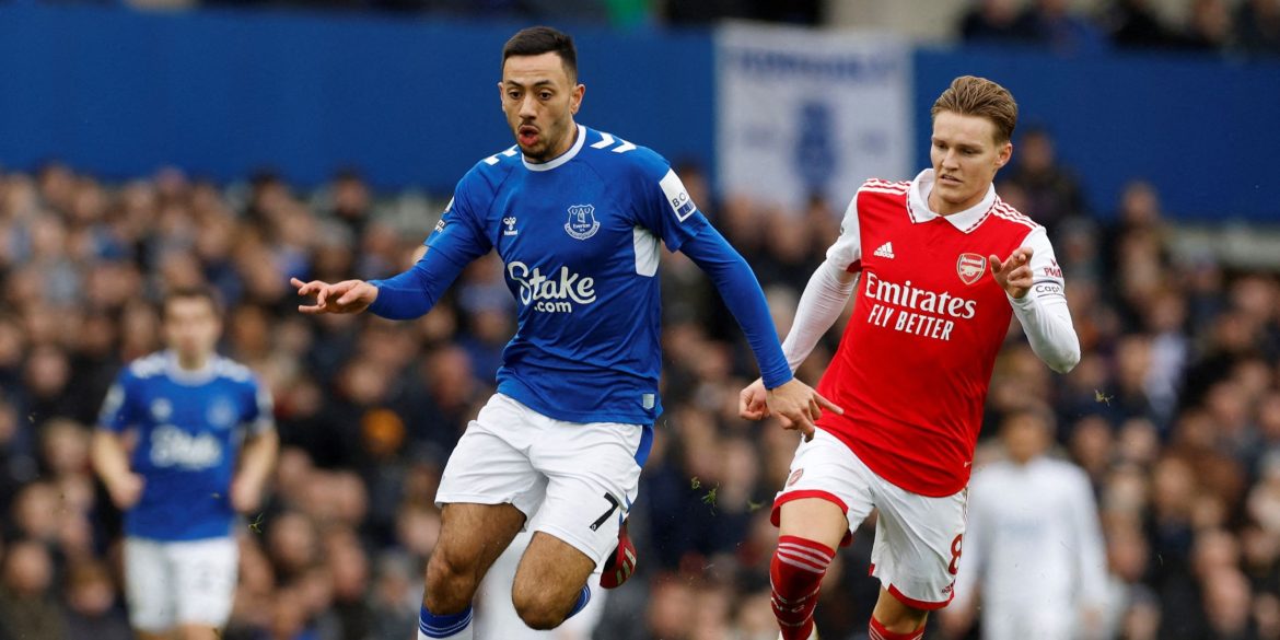 Everton Submit Bid For "Fantastic" £12m Dynamo To Help McNeil